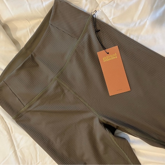 GIRLFRIEND COLLECTIVE Ribbed matching set size L - Picture 1 of 2